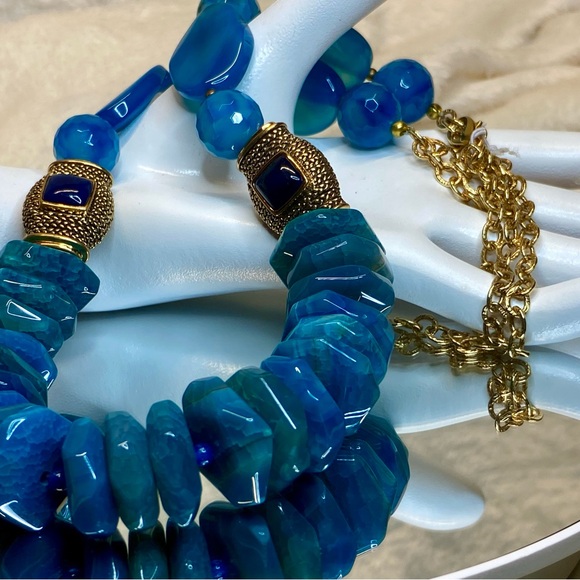 Beautiful EUC Barse Dragons Vein Beaded Necklace with Kyanite/Gold Cabochons - Picture 14 of 17